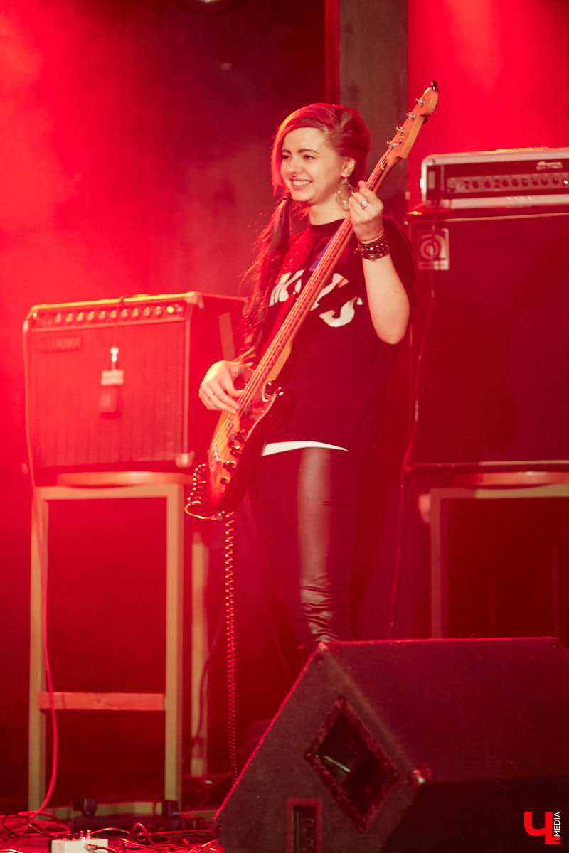 В последний день новогодних праздников в областном центре состоялся уже третий по счету этап фестиваля-конкурса «ВладРок’2022». «Ключ-Медиа» продолжает вести летопись уникального для города события, на этот раз прошедшего с элементами экстрима!