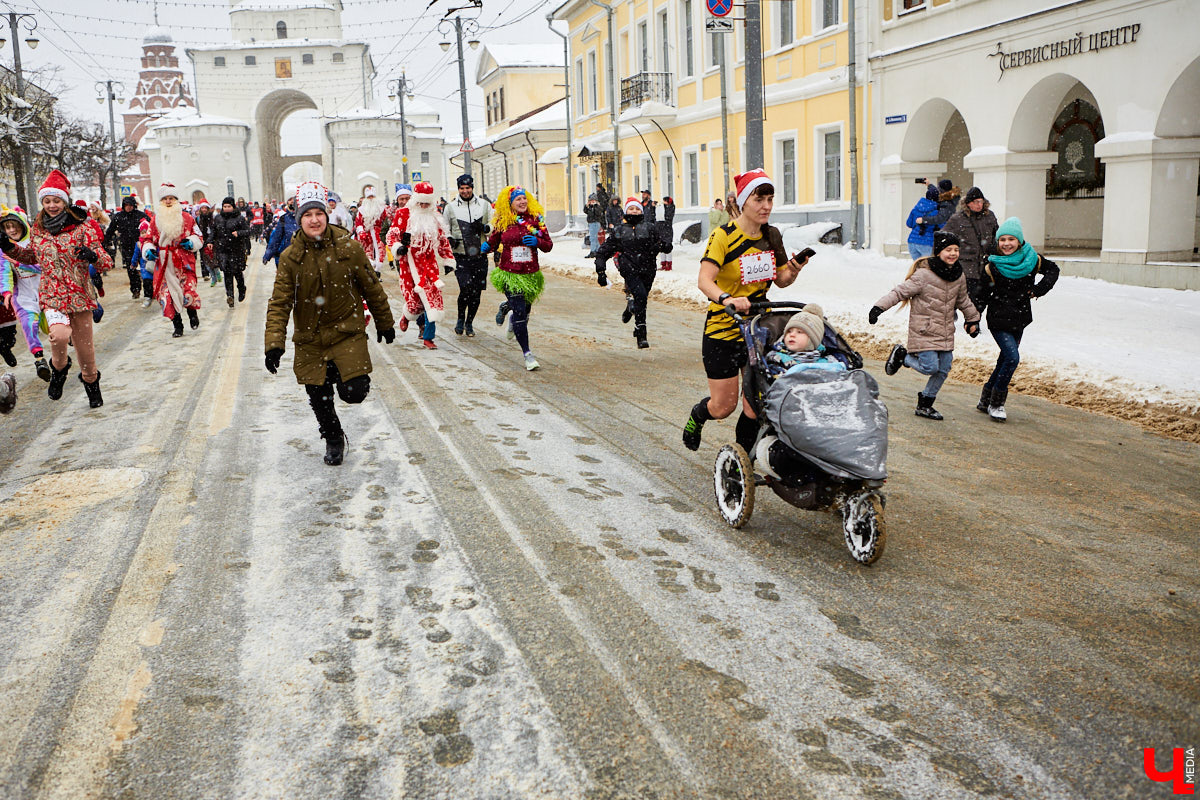 Появление подземного туннеля в Юрьевце, первые проекционные «зебры», перекрытые дороги, новый въезд в Суздаль, подорожание проезда, наказанные перевозчики общественного транспорта… Разбираемся, что произошло на городских дорогах во время и после праздничных каникул.