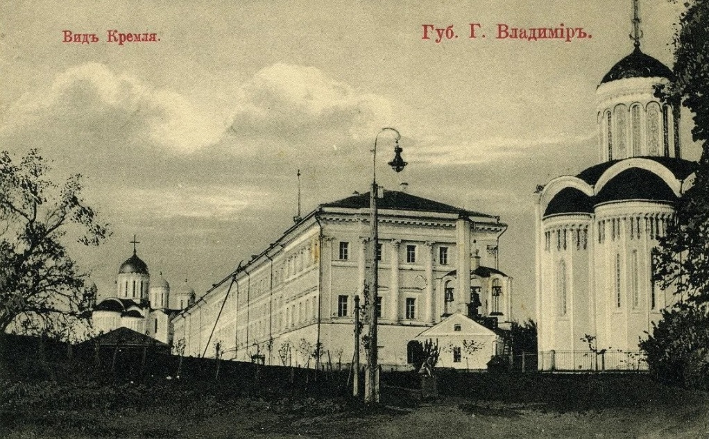 16 января 1905 года во Владимире, на улице Царицынской, состоялось торжественное освящение нового здания. Сегодня владимирцы знают его как областной театр кукол. Старожилы еще вспомнят, как до 1972 года там пребывал наш драмтеатр. Но лишь единицы отметят, что это великолепное здание в стиле модерн появилось по инициативе владимирского общества трезвости. Его строительство стало апогеем в деятельности этой общественной организации, направленной на отвлечение горожан от пагубной привычки.