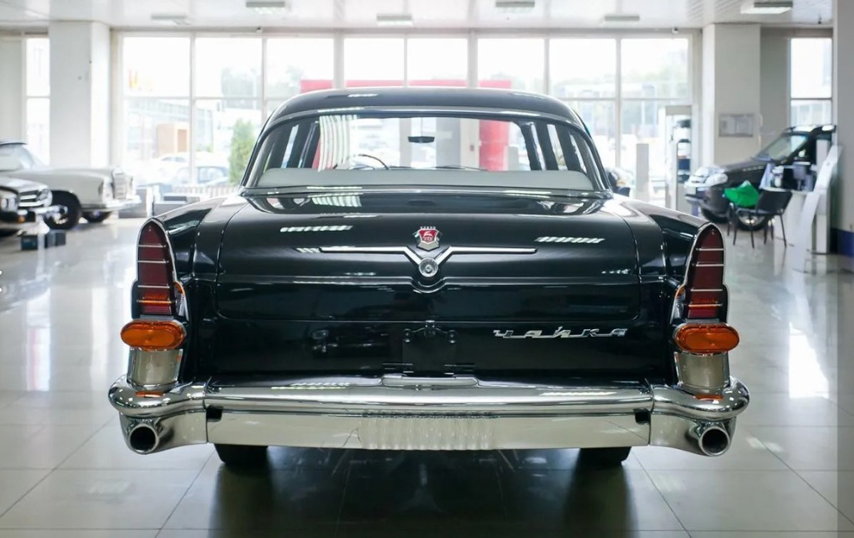 Задумались о покупке нового автомобиля, но хочется чего-то необычного? Тогда обратите внимание на нашу подборку. Эти машины довольно редко встречаются на дорогах сегодня, но их реально приобрести. Причем во Владимирской области. И сделать это могут люди с совершенно разным достатком. Погнали! 