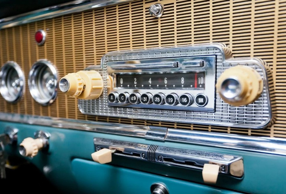 Задумались о покупке нового автомобиля, но хочется чего-то необычного? Тогда обратите внимание на нашу подборку. Эти машины довольно редко встречаются на дорогах сегодня, но их реально приобрести. Причем во Владимирской области. И сделать это могут люди с совершенно разным достатком. Погнали! 