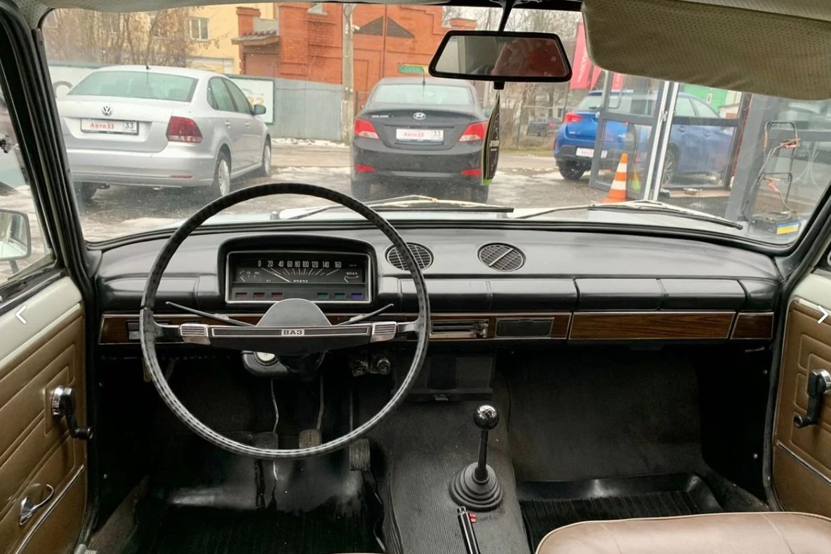 Задумались о покупке нового автомобиля, но хочется чего-то необычного? Тогда обратите внимание на нашу подборку. Эти машины довольно редко встречаются на дорогах сегодня, но их реально приобрести. Причем во Владимирской области. И сделать это могут люди с совершенно разным достатком. Погнали! 