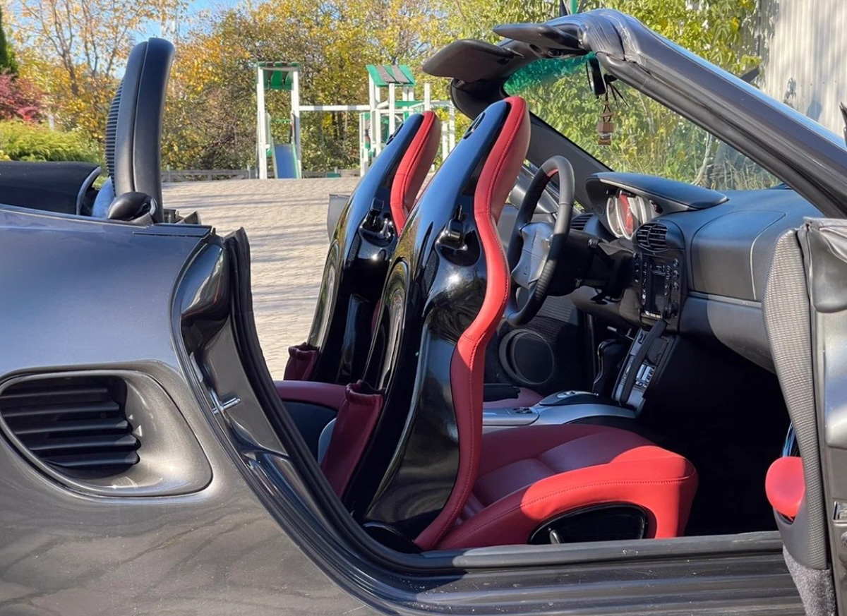 Задумались о покупке нового автомобиля, но хочется чего-то необычного? Тогда обратите внимание на нашу подборку. Эти машины довольно редко встречаются на дорогах сегодня, но их реально приобрести. Причем во Владимирской области. И сделать это могут люди с совершенно разным достатком. Погнали! 