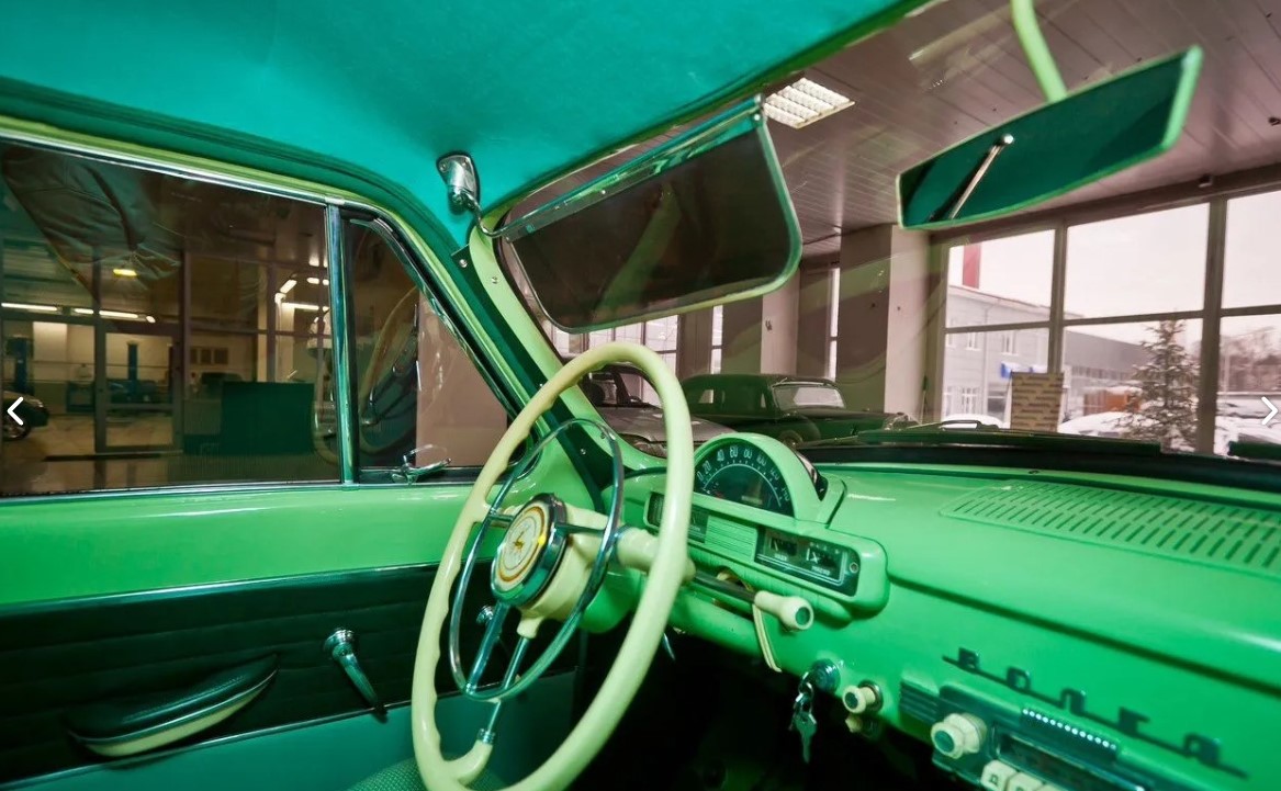 Задумались о покупке нового автомобиля, но хочется чего-то необычного? Тогда обратите внимание на нашу подборку. Эти машины довольно редко встречаются на дорогах сегодня, но их реально приобрести. Причем во Владимирской области. И сделать это могут люди с совершенно разным достатком. Погнали! 