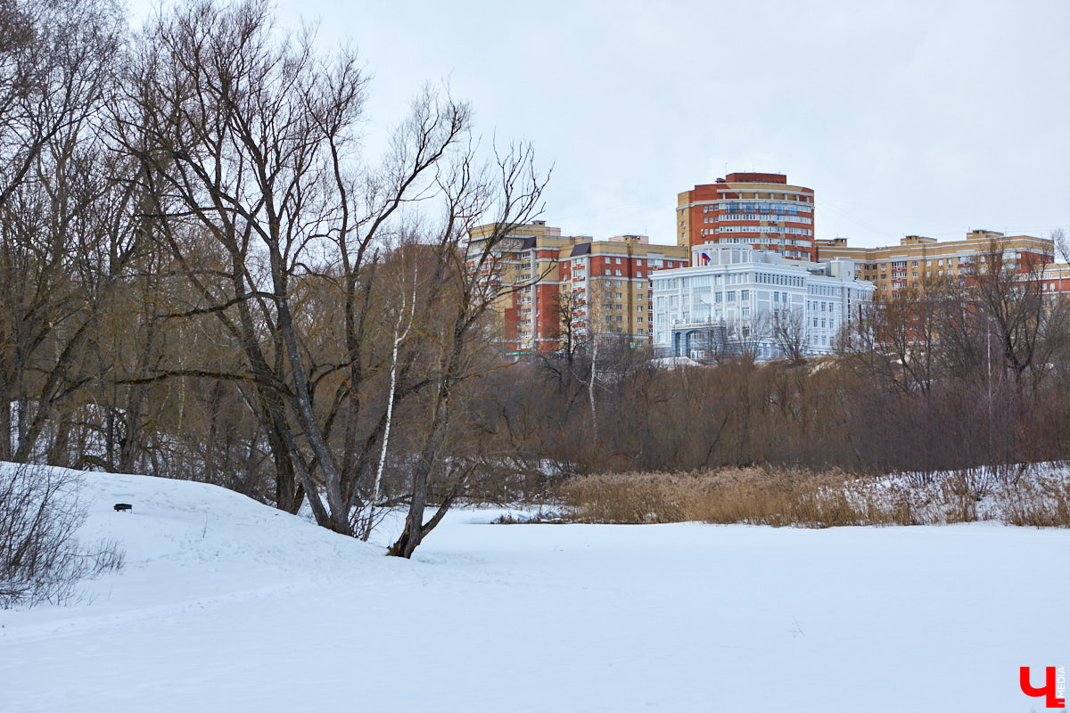 В этом году в нашем городе начнется благоустройство сразу нескольких значимых пространств для отдыха. Какие-то ждали перемен уже давно, но есть и те, что довольно неожиданно ворвались в планы по реновации общественных зон.