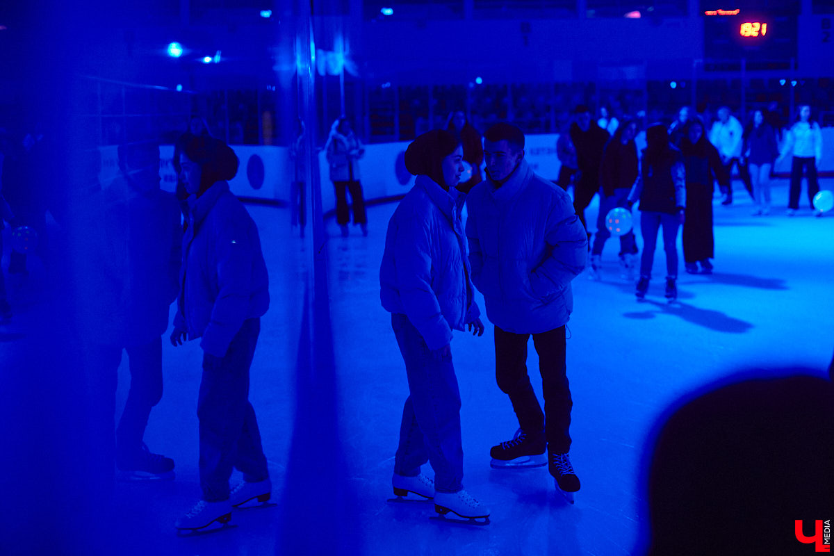 Владимирские студенты отметили Татьянин день на льду. Учащихся города пригласили на неоновую дискотеку. Праздник продолжался почти три часа. Если вы были на катке, ищите себя на фото от «Ключ-Медиа».