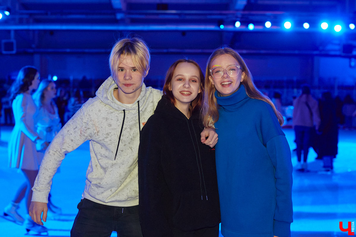 Владимирские студенты отметили Татьянин день на льду. Учащихся города пригласили на неоновую дискотеку. Праздник продолжался почти три часа. Если вы были на катке, ищите себя на фото от «Ключ-Медиа».