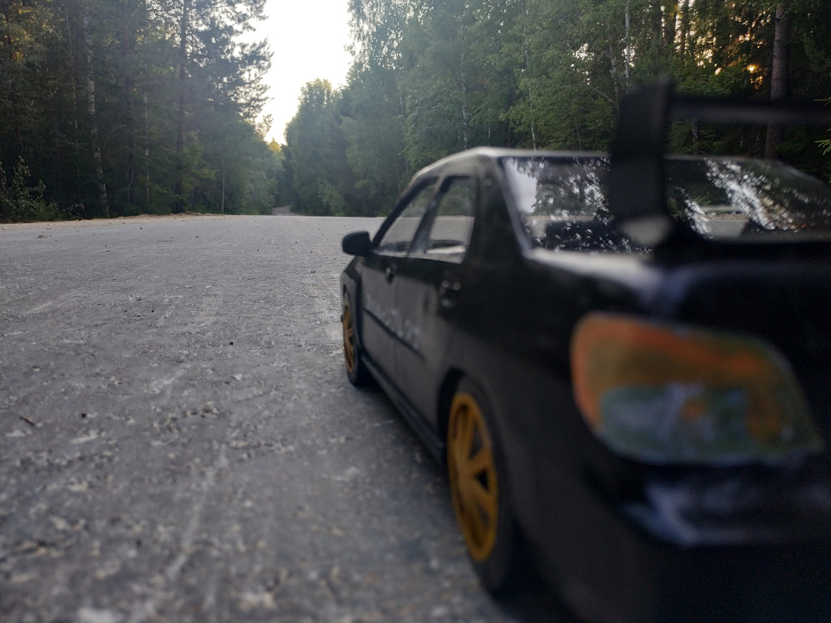 17-летний школьник из Гусь-Хрустального собирает модели автобусов и автомобилей. В его коллекции уже больше 10 экземпляров. И это только начало. В будущем молодой человек хочет работать на заводе и делать транспорт в масштабе 1:1.