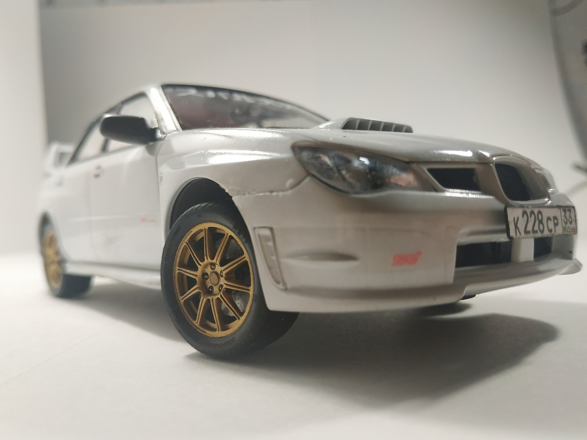 17-летний школьник из Гусь-Хрустального собирает модели автобусов и автомобилей. В его коллекции уже больше 10 экземпляров. И это только начало. В будущем молодой человек хочет работать на заводе и делать транспорт в масштабе 1:1.