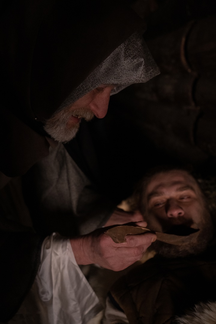 Мини-сериал про былинного богатыря Илью Муромца планирует снять команда из Екатеринбурга. Выпускники школы кино Свердловской киностудии создали тизер для краудфандинговой платформы и открыли сбор средств для съемок. Ребята решили рассказать о герое из Мурома в жанре магического реализма. «Ключ-Медиа» связался с продюсером проекта и узнал подробности.