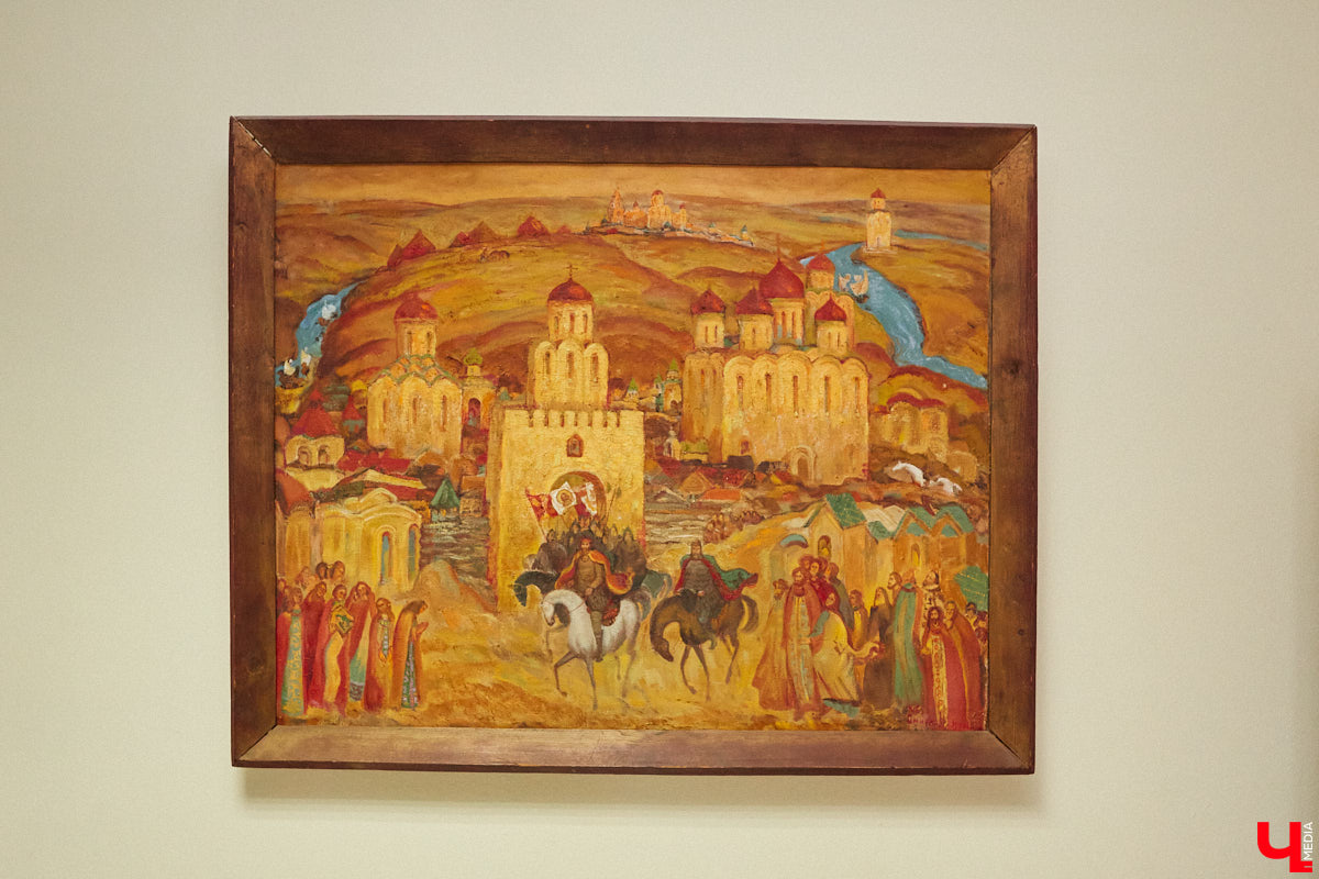 В феврале 1995 года на Театральной площади Владимира открылся Областной дом работников искусств. Сегодня без него уже невозможно представить культурную жизнь нашего города. Но в начале 90-х этот дом собирались снести как не вписывавшийся в архитектурный ансамбль площади. И уцелел он лишь благодаря усилиям общественности. Почему же так важно было сохранить это здание?