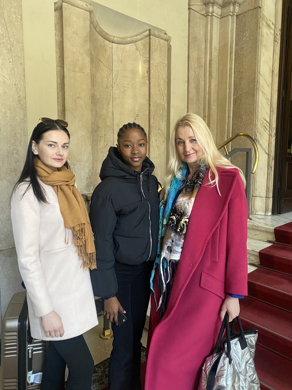 Милан, держись! Владимирская модель Анастасия Машурова прошла множество кастингов и получила сразу несколько предложений о работе на Неделе моды в Италии.