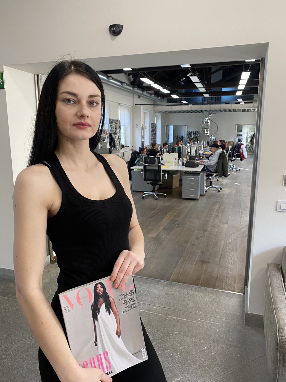 Милан, держись! Владимирская модель Анастасия Машурова прошла множество кастингов и получила сразу несколько предложений о работе на Неделе моды в Италии.