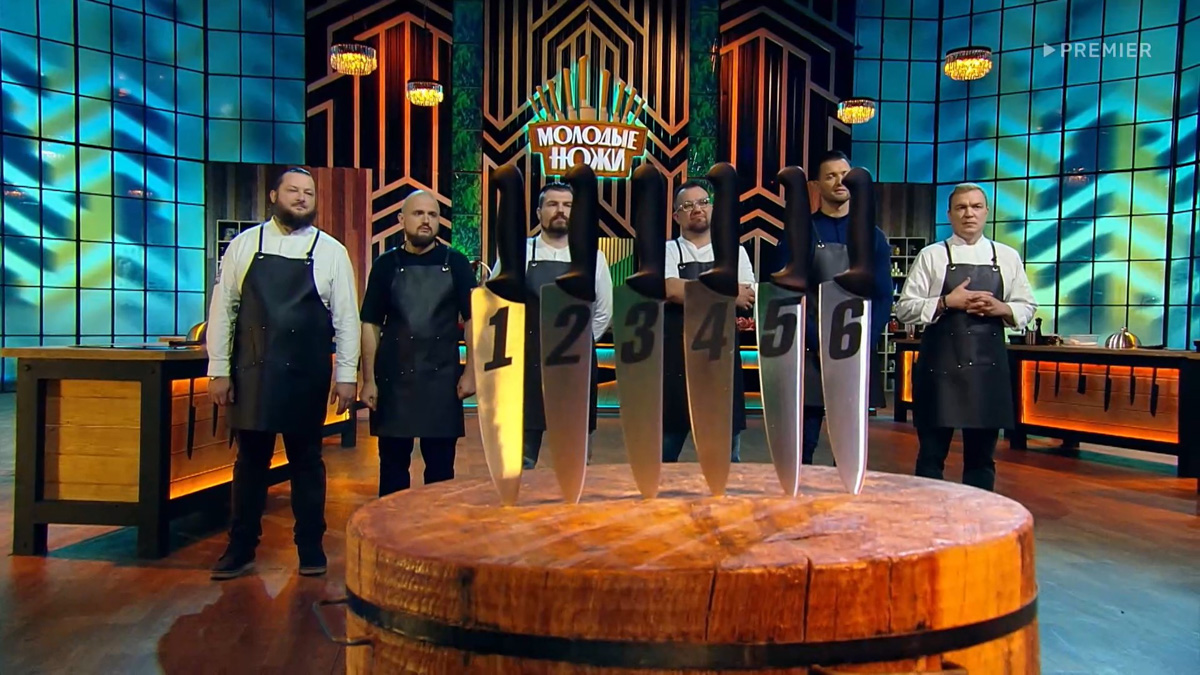 27 февраля на телеканале «Пятница!» состоялась премьера спецвыпуска кулинарной битвы «Молодые ножи». Правда, на этот раз вместо начинающих поваров Константин Ивлев пригласил настоящих профессионалов своего дела, в том числе владимирца Максима Рыбакова. Как это было? Рассказывает участник, поразивший именитого шефа своим такос.