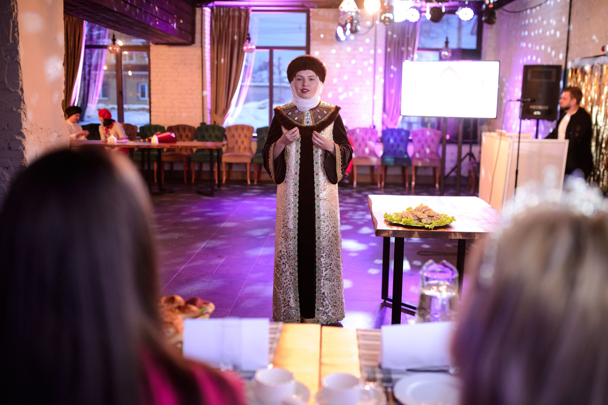 10 марта в Коврове состоится грандиозный финал областного конкурса красоты «Владимирская земля – 2023». Отличительной особенностью проекта 2023 года стало решение организаторов провести его одновременно и для претенденток на титул «мисс», и для мечтающих о победе со званием «миссис». Подробности в нашей статье.