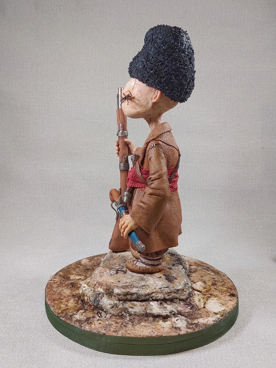 Кондитер из Александрова Елена Сорокина приняла участие в дружеском баттле России и Болгарии. Для коллаборации она создала веселого партизана. Колоритный повстанец под названием «Гайдук» не оставил никого равнодушным.