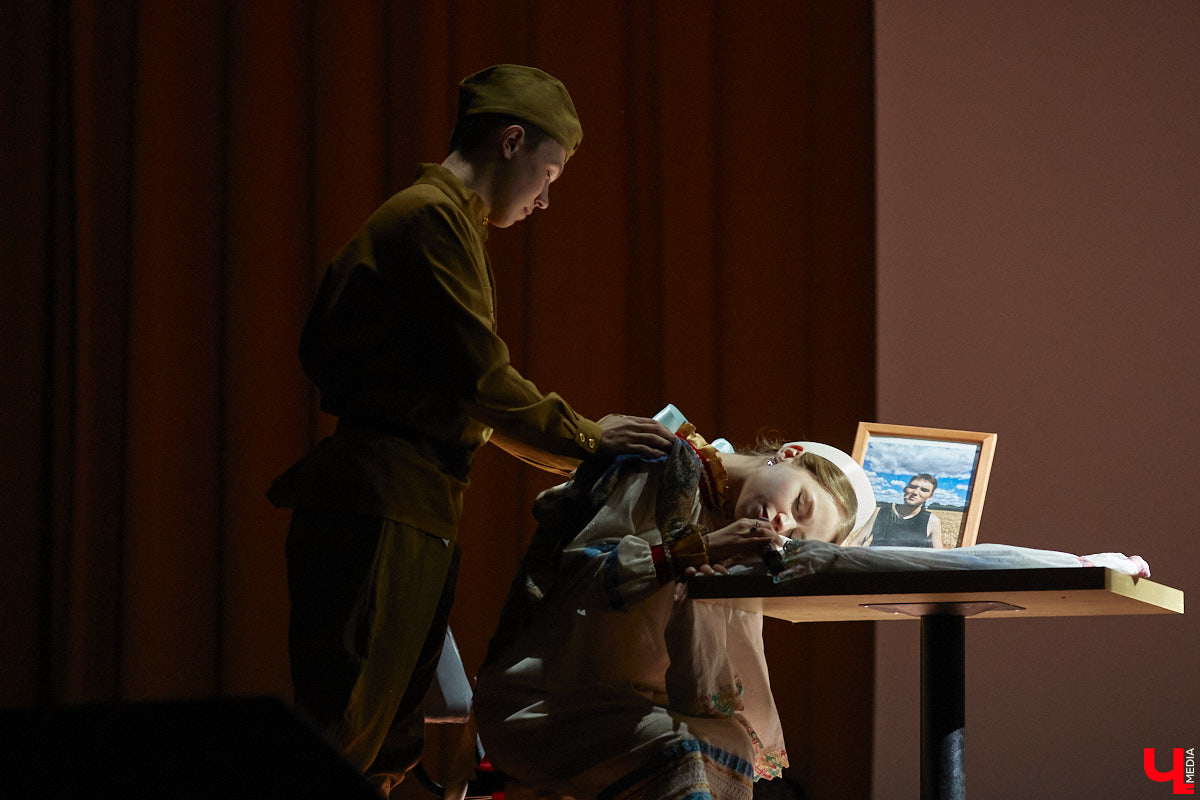 Любой конкурс красоты — магнит для глаз. «Мисс ВлГУ — 2023» не стал исключением. Прекрасные девушки, роскошные наряды, неожиданные таланты, а на десерт — непредсказуемый финал. «Ключ-Медиа» подготовил фотоотчёт с прошедшего мероприятия.