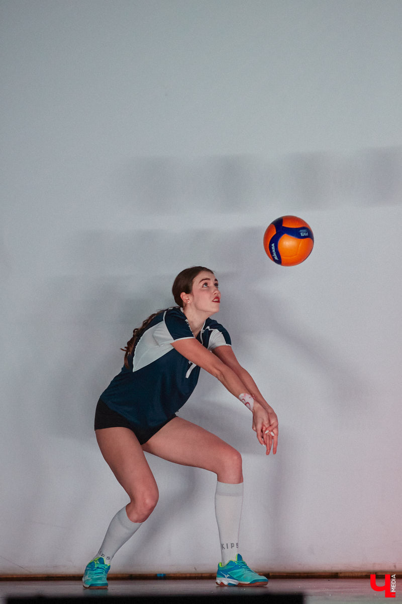 Любой конкурс красоты — магнит для глаз. «Мисс ВлГУ — 2023» не стал исключением. Прекрасные девушки, роскошные наряды, неожиданные таланты, а на десерт — непредсказуемый финал. «Ключ-Медиа» подготовил фотоотчёт с прошедшего мероприятия.