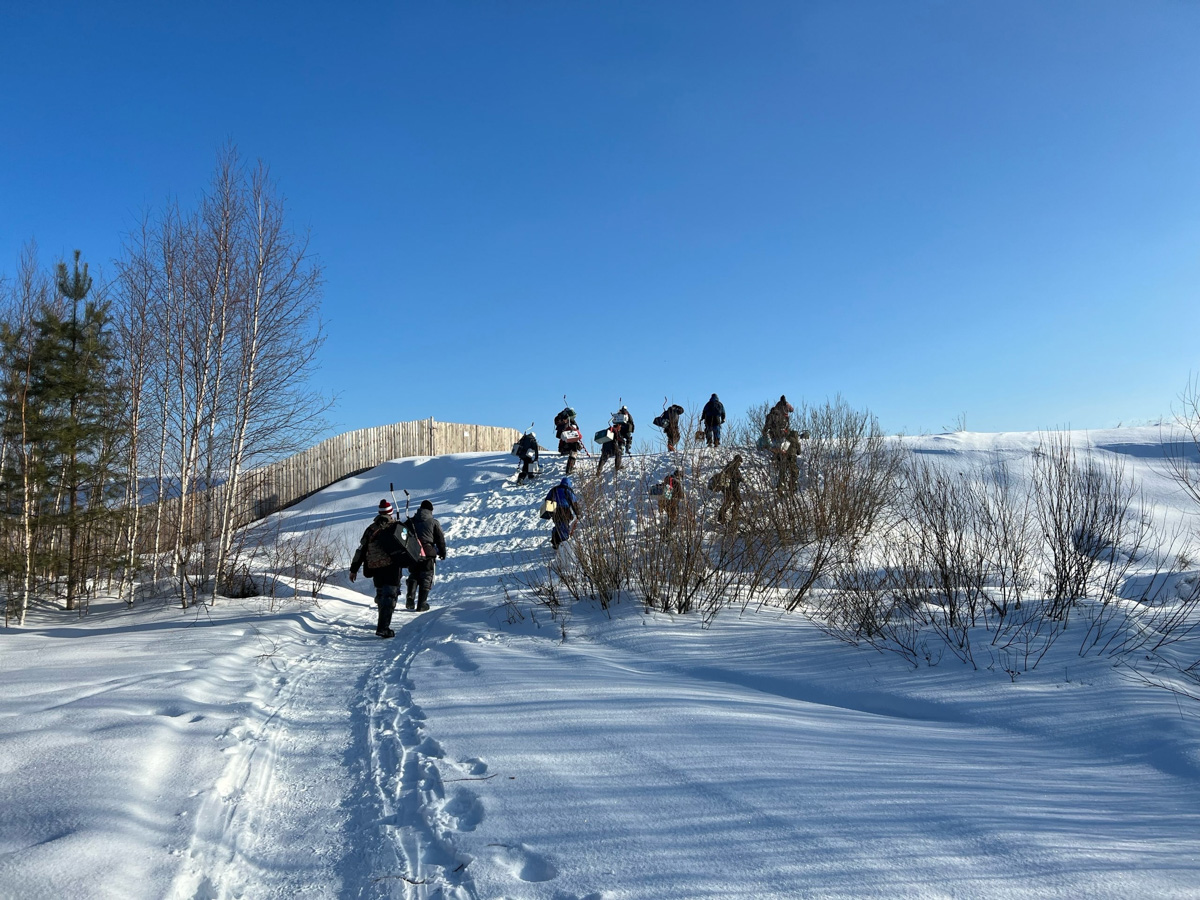 В Суздальском районе прошел чемпионат Владимирской области по ловле на мормышку, которому впервые в истории регионального спорта присвоили статус международного. На соревнования приехали призеры мирового первенства из Республики Беларусь. Их весьма удивила толщина льда на Глазовском водохранилище.