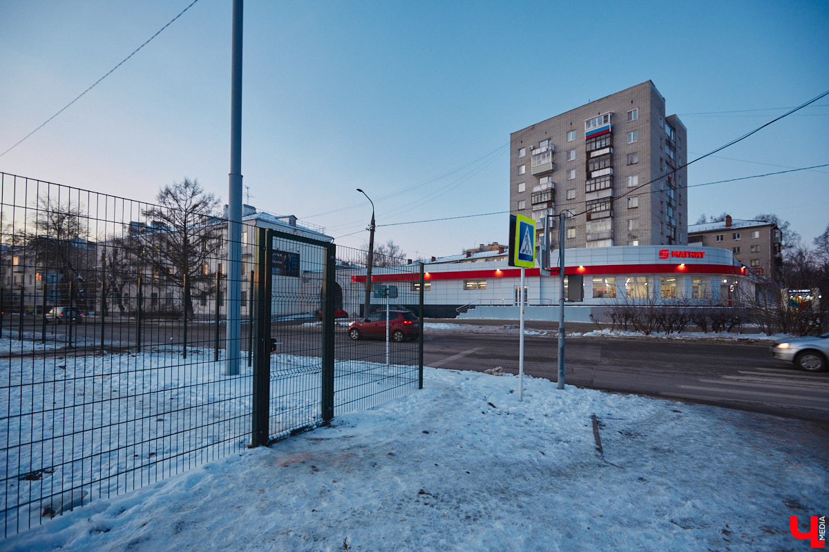 Во Владимире прошло заседание городской топонимической комиссии. Главным вопросом стало переименование улицы Усти-на-Лабе, которой было решено оставить имеющееся название. А вот судьбу Октябрьского проспекта и улицы Луначарского еще предстоит определить.