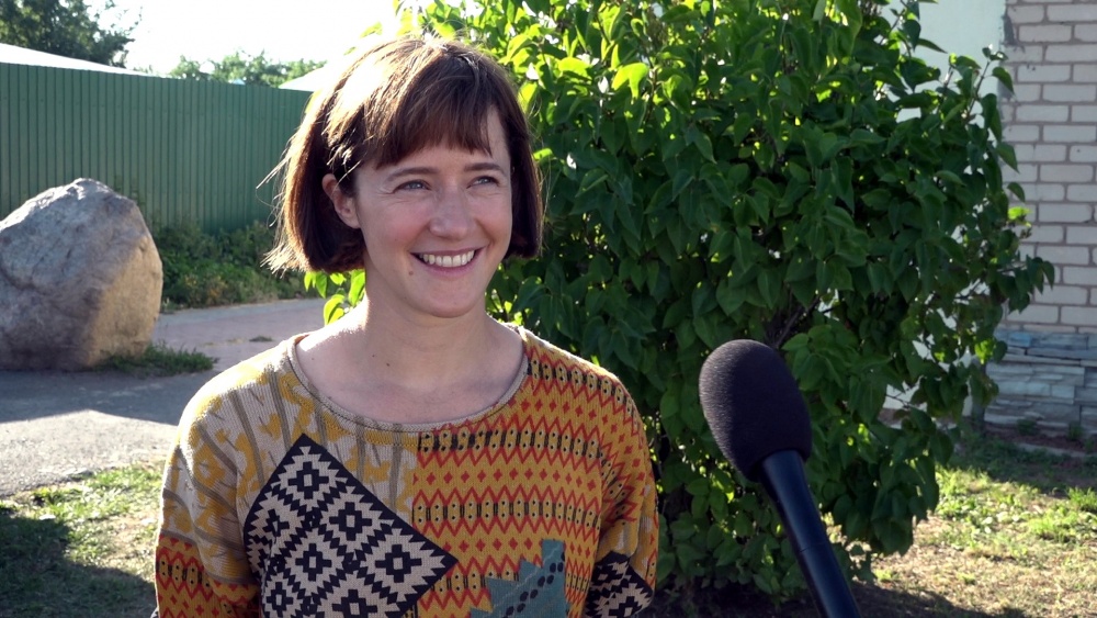 33-й регион не раз мелькал на больших экранах, да и его жители тоже. Последние новинки сезона не стали исключением. Одни из самых популярных фильмов и сериалов, вышедшие в конце зимы — начале весны, объединяет одно: они были либо сняты во Владимирской области, либо создавались с участием наших талантов. Так о каких же лентах сегодня пойдет речь?