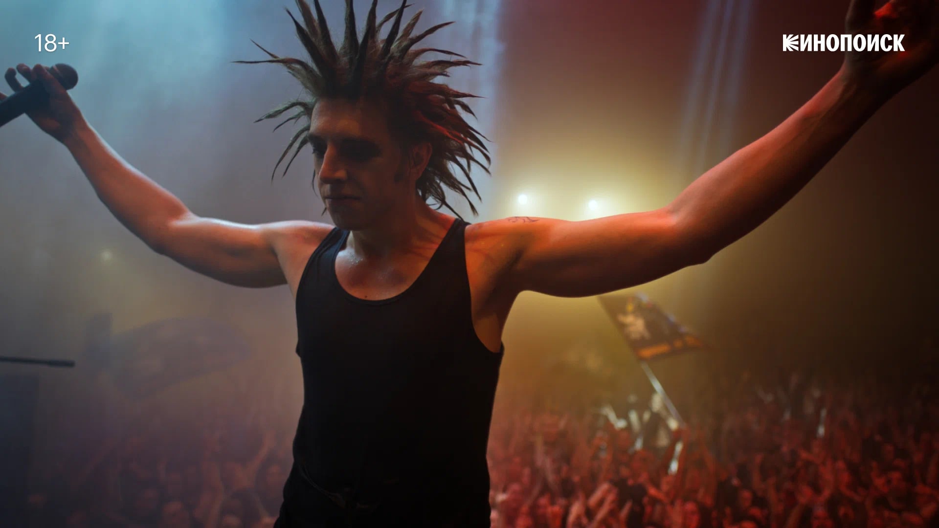 33-й регион не раз мелькал на больших экранах, да и его жители тоже. Последние новинки сезона не стали исключением. Одни из самых популярных фильмов и сериалов, вышедшие в конце зимы — начале весны, объединяет одно: они были либо сняты во Владимирской области, либо создавались с участием наших талантов. Так о каких же лентах сегодня пойдет речь?