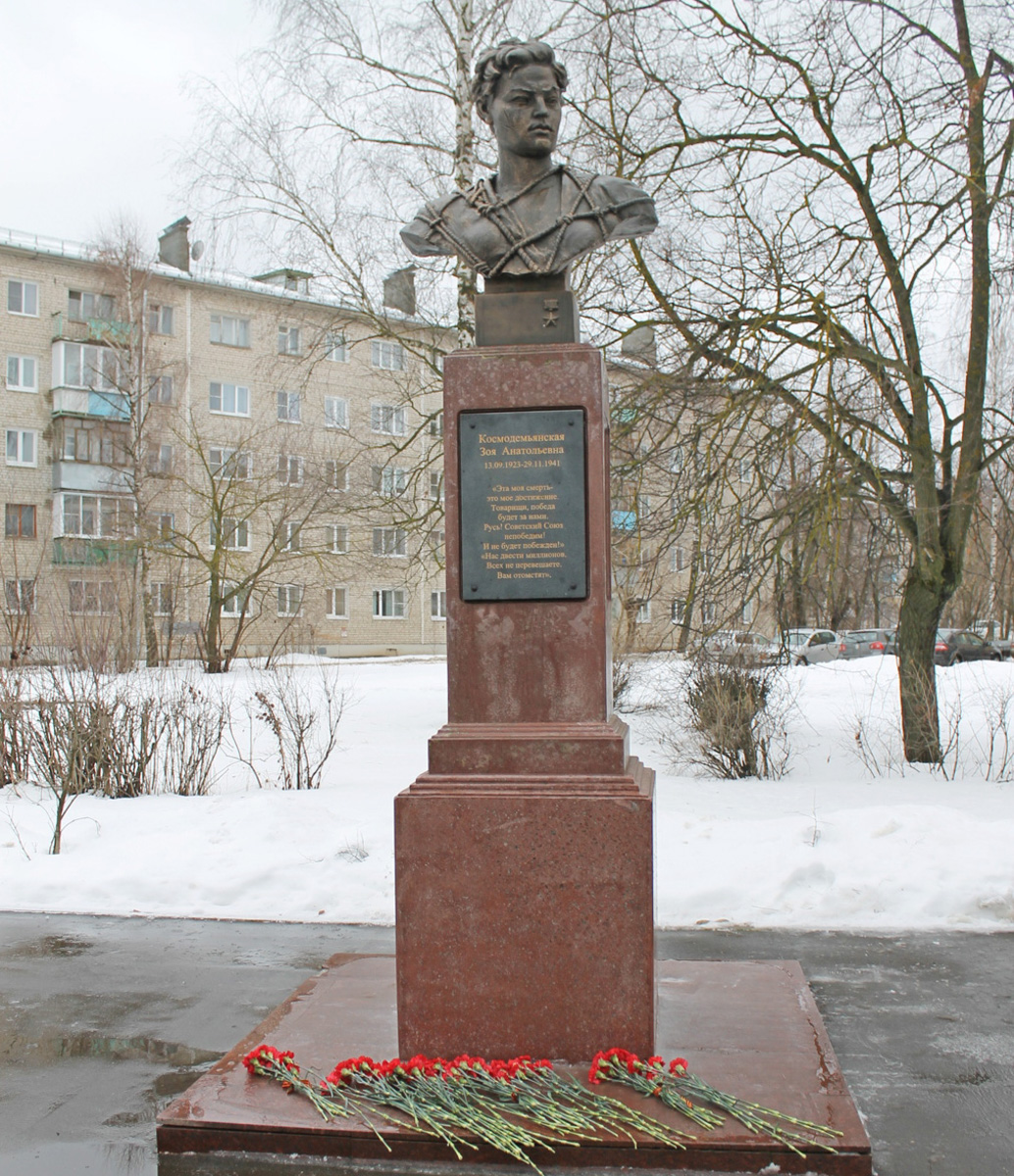 Совсем скоро среди жителей Владимирской области пройдет онлайн-голосование за общественные пространства, которые приведут в порядок в будущем году. Что и из чего придется выбирать — читайте в нашем материале.