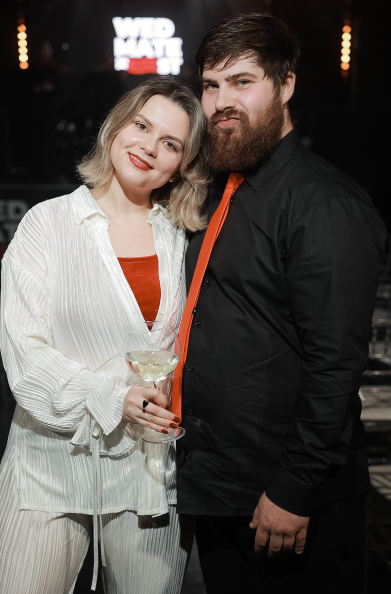 Ежегодная премия Wedmate Awards, которая к 2023 году трансформировалась из поощрения лучших свадебных кейсов в масштабное мероприятие с лекционной частью и восемью профессиональными номинациями. Чем занимаются представители индустрии на подобных встречах? Двадцатого марта «Ключ-Медиа» посетил премиальный event для лучших event-специалистов и готов раскрыть несколько секретов. 