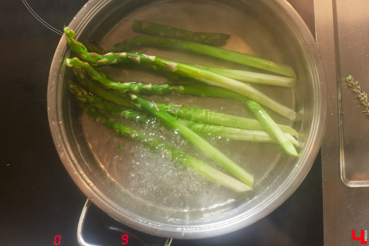 Красиво и       с       любовью       — это уже вкусно. В       новом сезоне гастрошоу от       «Ключ-Медиа» создатель эксклюзивной мебели Ирина Шепелева вместе с       сыном прогулялась по       супермаркету первого dog-friendly торгового центра во       Владимире, а       потом соединила всю свою силу и       нежность, чтобы сделать поистине дизайнерское блюдо.