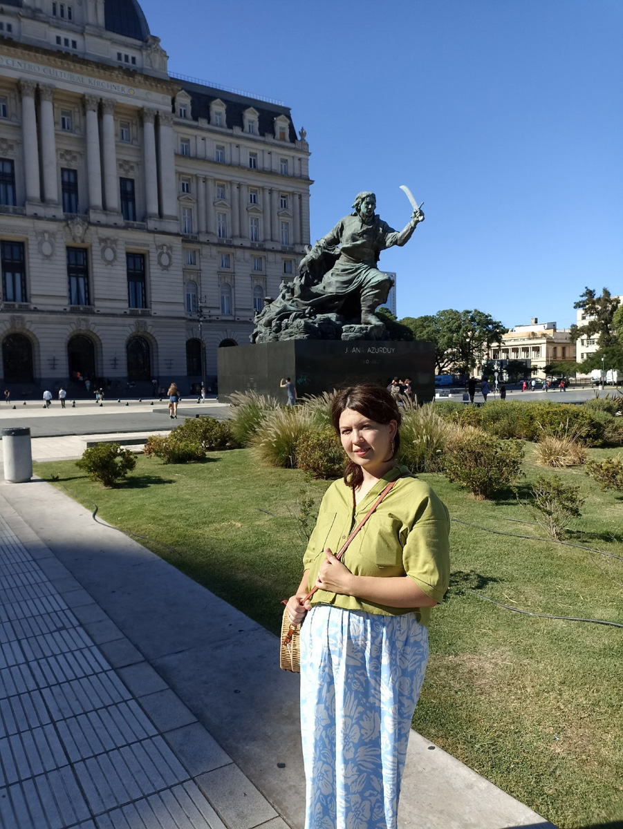 Все больше женщин Владимира предпочитают рожать в… Аргентине. И у этого есть свои объяснения: хорошая бесплатная медицина и возможность автоматически оформить гражданство латиноамериканской страны для малыша и его родителей. Мария Афанасьева поделилась с «Ключ-Медиа» своей историей. 