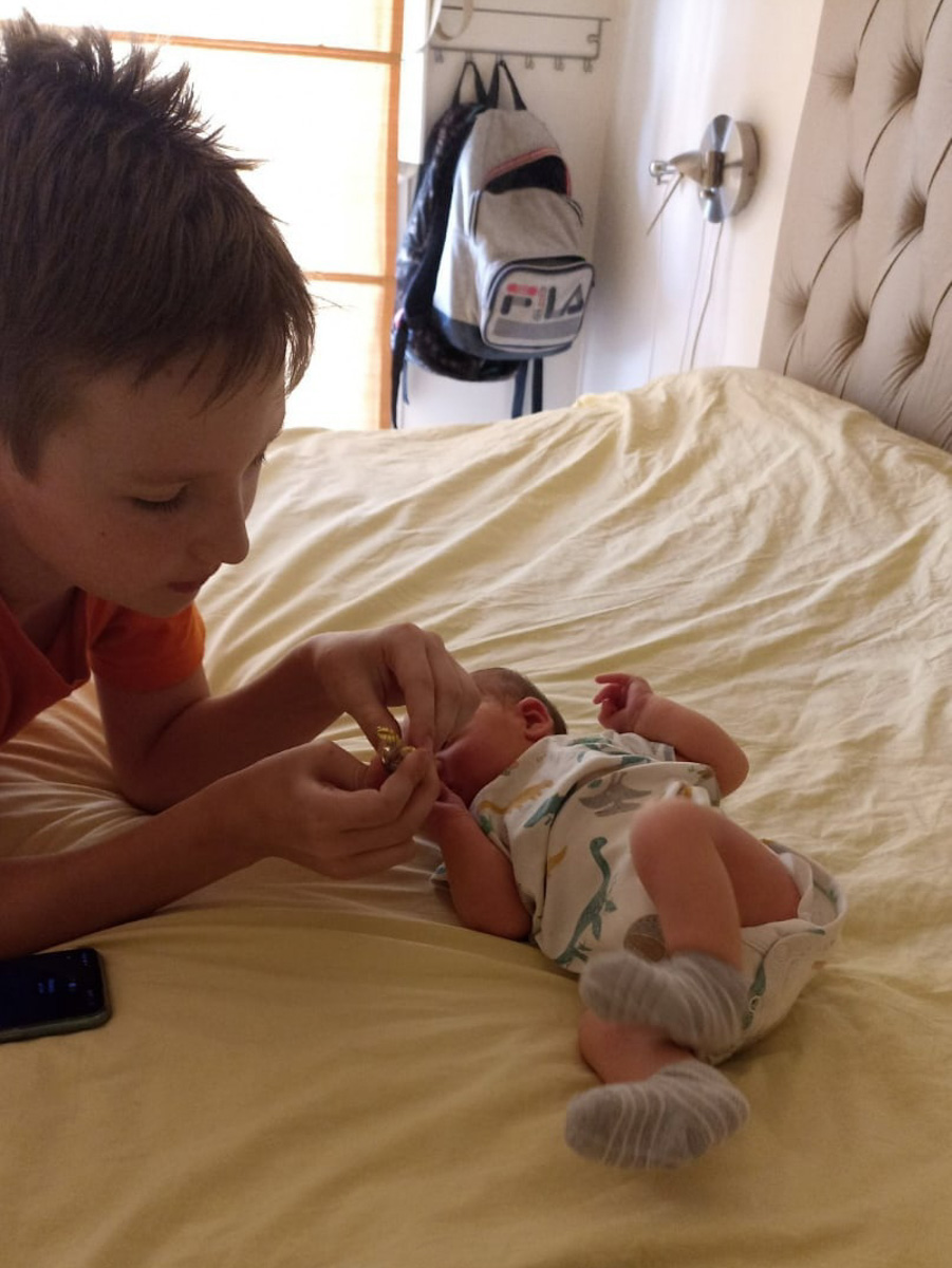 Все больше женщин Владимира предпочитают рожать в… Аргентине. И у этого есть свои объяснения: хорошая бесплатная медицина и возможность автоматически оформить гражданство латиноамериканской страны для малыша и его родителей. Мария Афанасьева поделилась с «Ключ-Медиа» своей историей. 