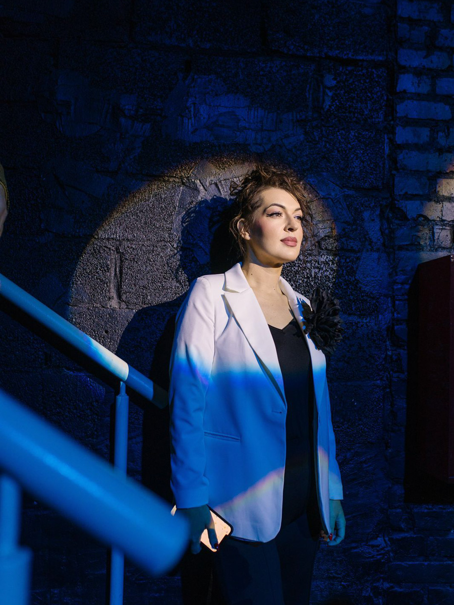 Стартовал сезон ТВ-премьер, героями которых стали жители 33-го региона. На этой неделе в эфире телеканала Россия-1 выступил Михаил Латышев из Вязников, сёстры Каратыгины из Владимира снялись в двух сериалах и передаче на НТВ, а создатель супермаркета цветов и декора Юлия Краснова испытала свои силы в новом шоу Первого канала. Подробности в материале!