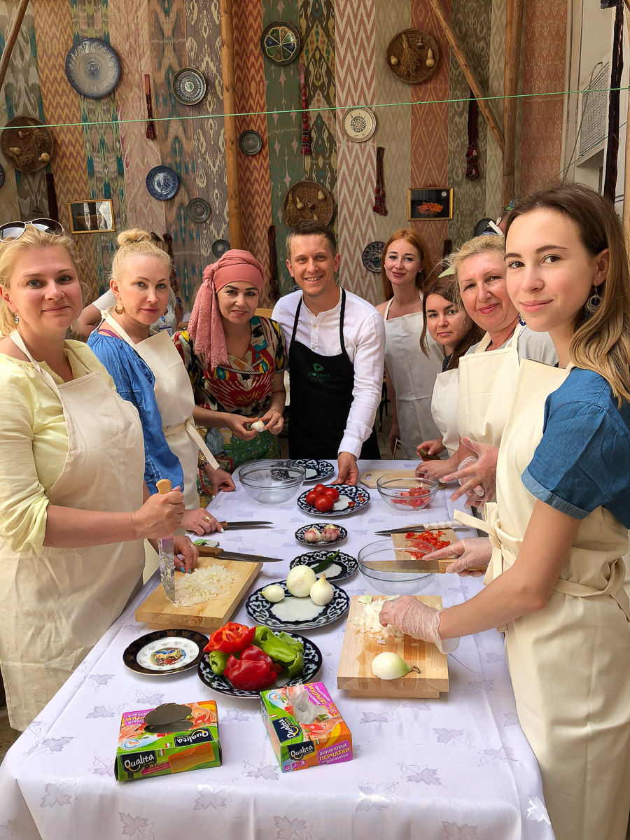 Таких туров больше нет. Шеф-повар и основатель кулинарной студии Roulet продумал на 2023 год четыре уникальных культурно-гастрономических маршрута. Узнали подробности и делимся с вами.