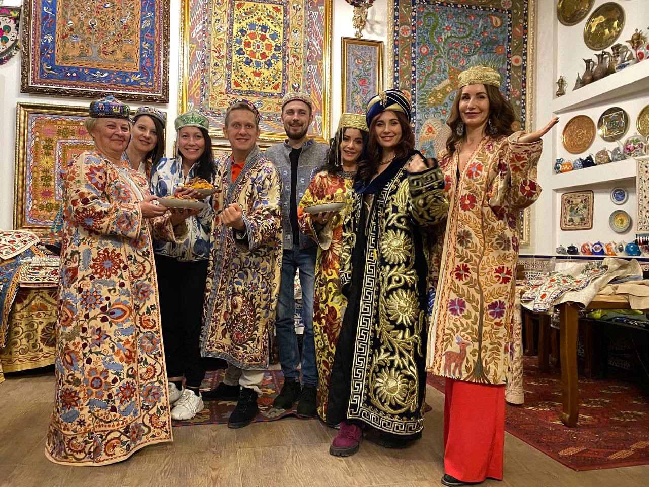 Таких туров больше нет. Шеф-повар и основатель кулинарной студии Roulet продумал на 2023 год четыре уникальных культурно-гастрономических маршрута. Узнали подробности и делимся с вами.