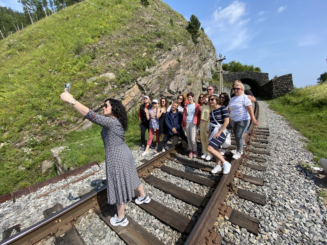 Таких туров больше нет. Шеф-повар и основатель кулинарной студии Roulet продумал на 2023 год четыре уникальных культурно-гастрономических маршрута. Узнали подробности и делимся с вами.
