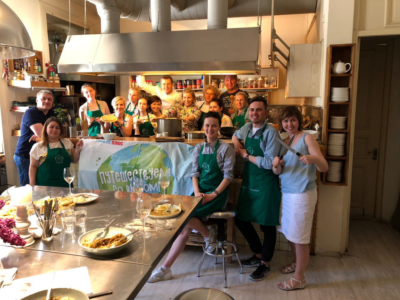 Таких туров больше нет. Шеф-повар и основатель кулинарной студии Roulet продумал на 2023 год четыре уникальных культурно-гастрономических маршрута. Узнали подробности и делимся с вами.