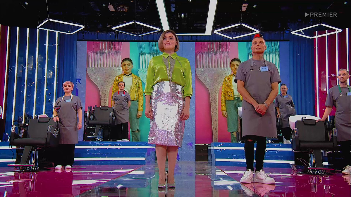 Ковровчанин Илья Староверов еще на шаг приблизился к заветному миллиону рублей, который достанется победителю шоу «Бьюти баттл». Он уже принял участие в первых пяти выпусках проекта, и продолжает удивлять жюри своими перевоплощениями моделей.