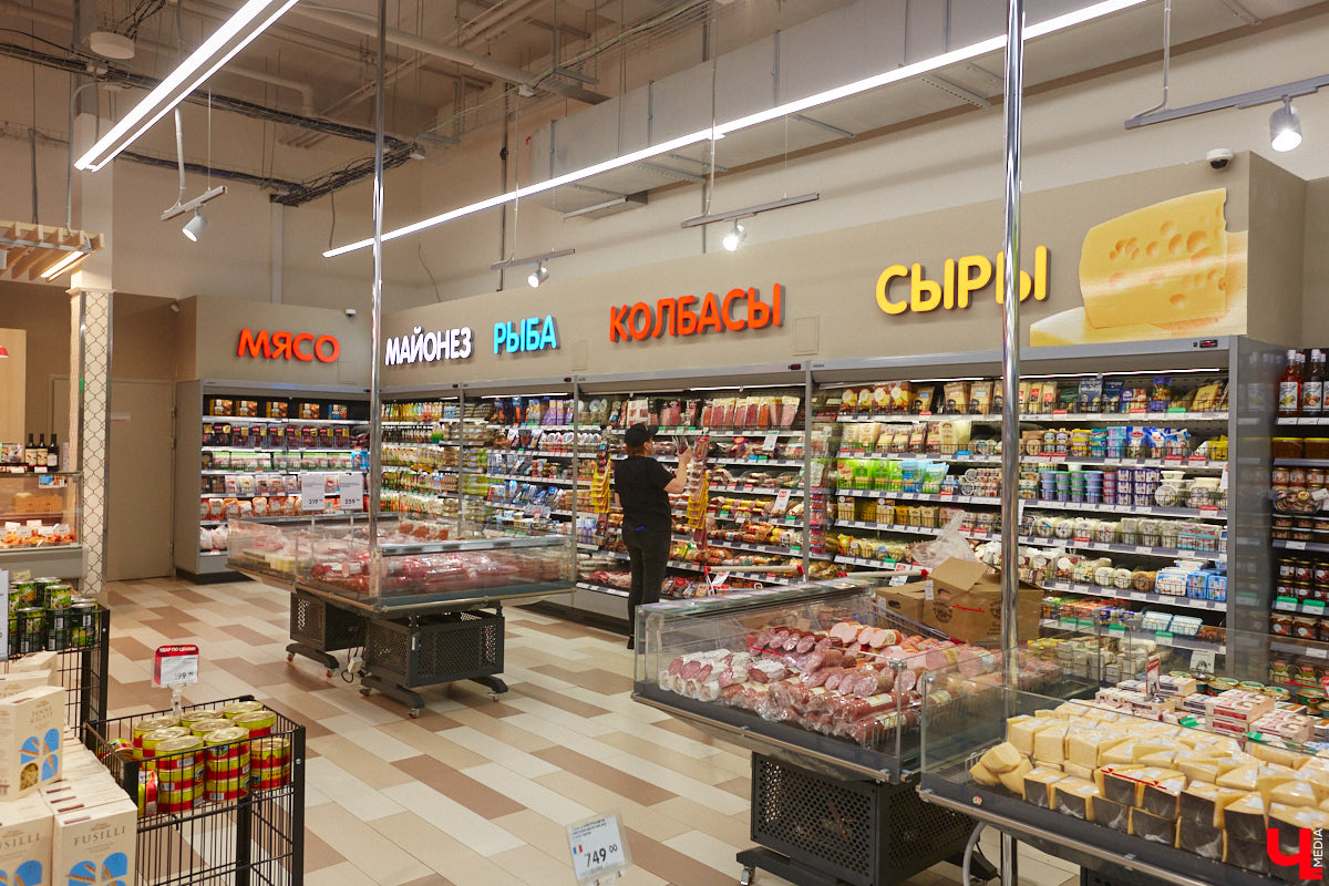 Что будет, если дать сковородку бизнес-тренеру, умеющему «прожаривать» продавцов? Автор канала «Всемогущий отдел продаж» нашла во Владимире секретное средство для воздействия на сознание.