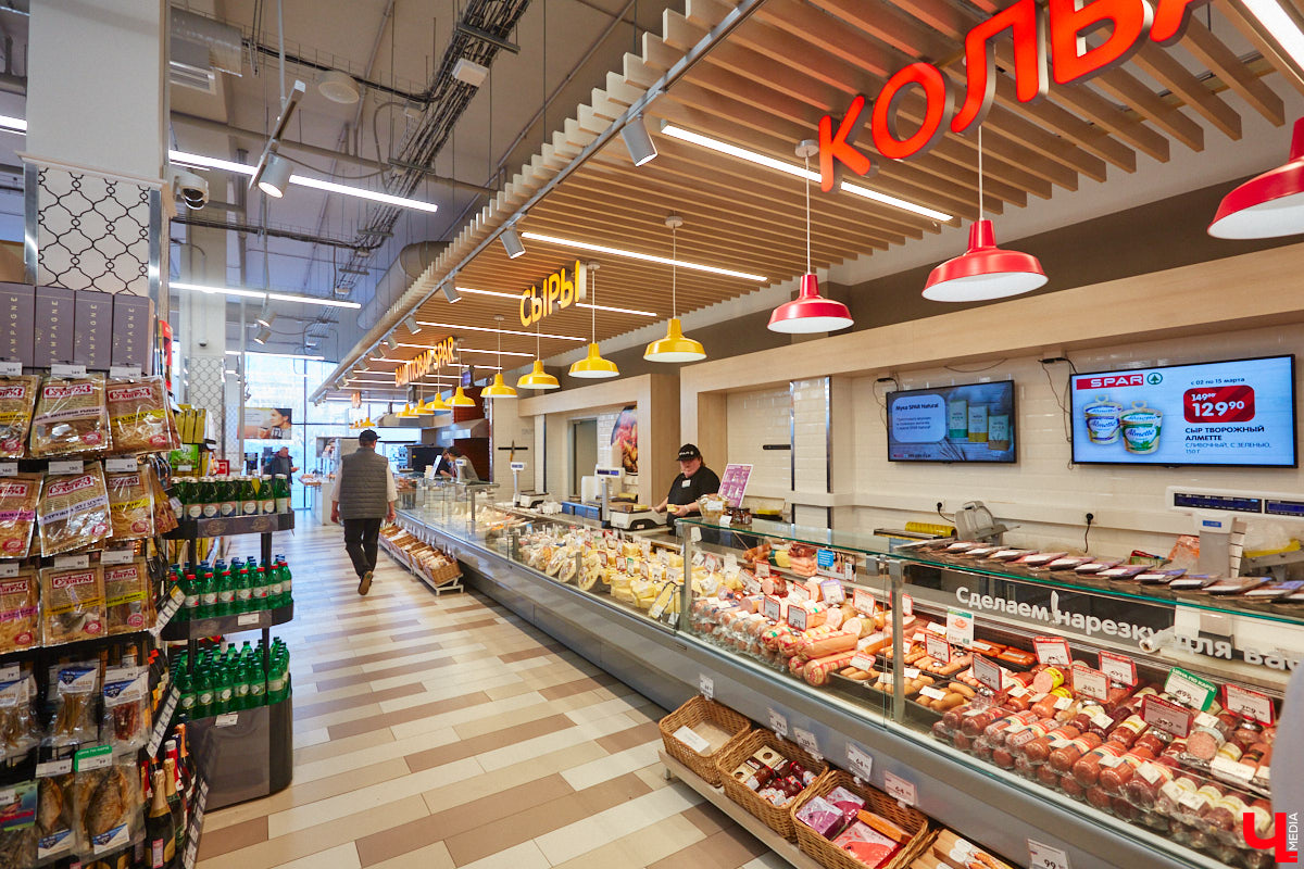 Что будет, если дать сковородку бизнес-тренеру, умеющему «прожаривать» продавцов? Автор канала «Всемогущий отдел продаж» нашла во Владимире секретное средство для воздействия на сознание.