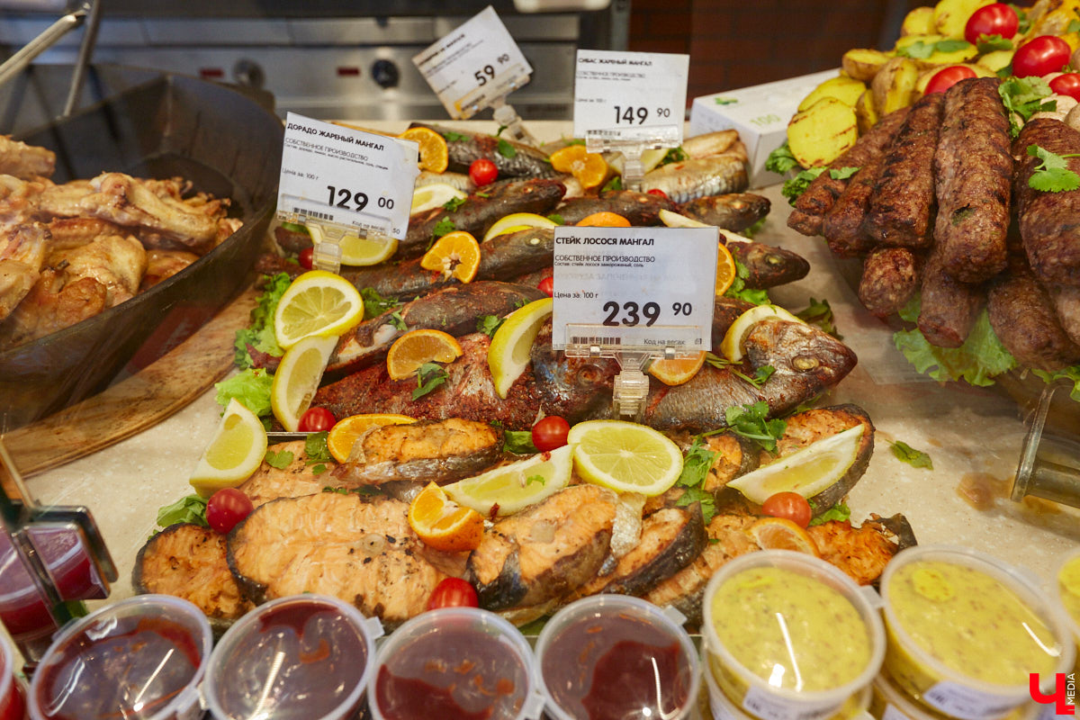 Что будет, если дать сковородку бизнес-тренеру, умеющему «прожаривать» продавцов? Автор канала «Всемогущий отдел продаж» нашла во Владимире секретное средство для воздействия на сознание.