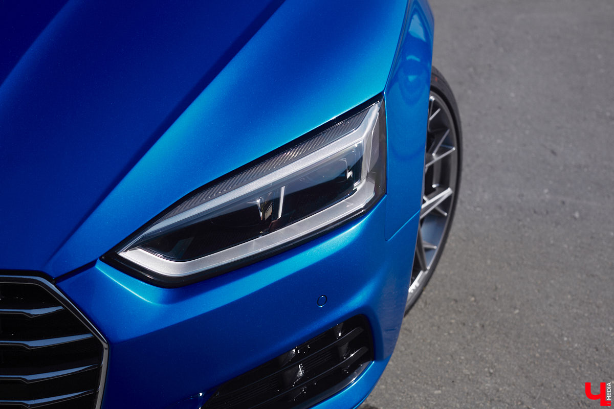 «Раньше на нем колесили по Калифорнии, теперь вот я буду кататься по нашим дорогам». Житель областного центра купил кабриолет за 3,5 миллиона рублей и при этом все равно решил доработать его внешний вид. После тюнинга у машины не только новый цвет, но и диски. Свой автомобиль после апгрейда Юрий первым делом продемонстрировал нашему изданию, так что приглашаем к совместному просмотру!