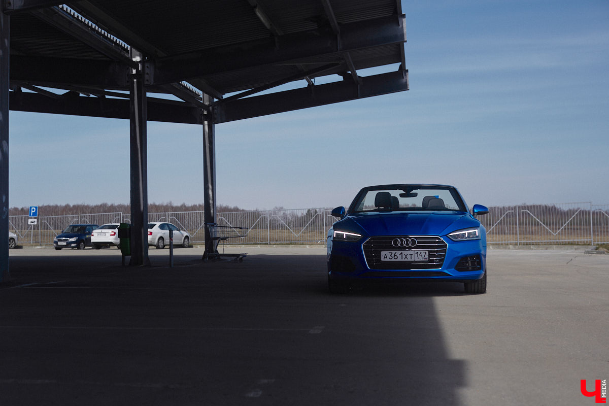 «Раньше на нем колесили по Калифорнии, теперь вот я буду кататься по нашим дорогам». Житель областного центра купил кабриолет за 3,5 миллиона рублей и при этом все равно решил доработать его внешний вид. После тюнинга у машины не только новый цвет, но и диски. Свой автомобиль после апгрейда Юрий первым делом продемонстрировал нашему изданию, так что приглашаем к совместному просмотру!