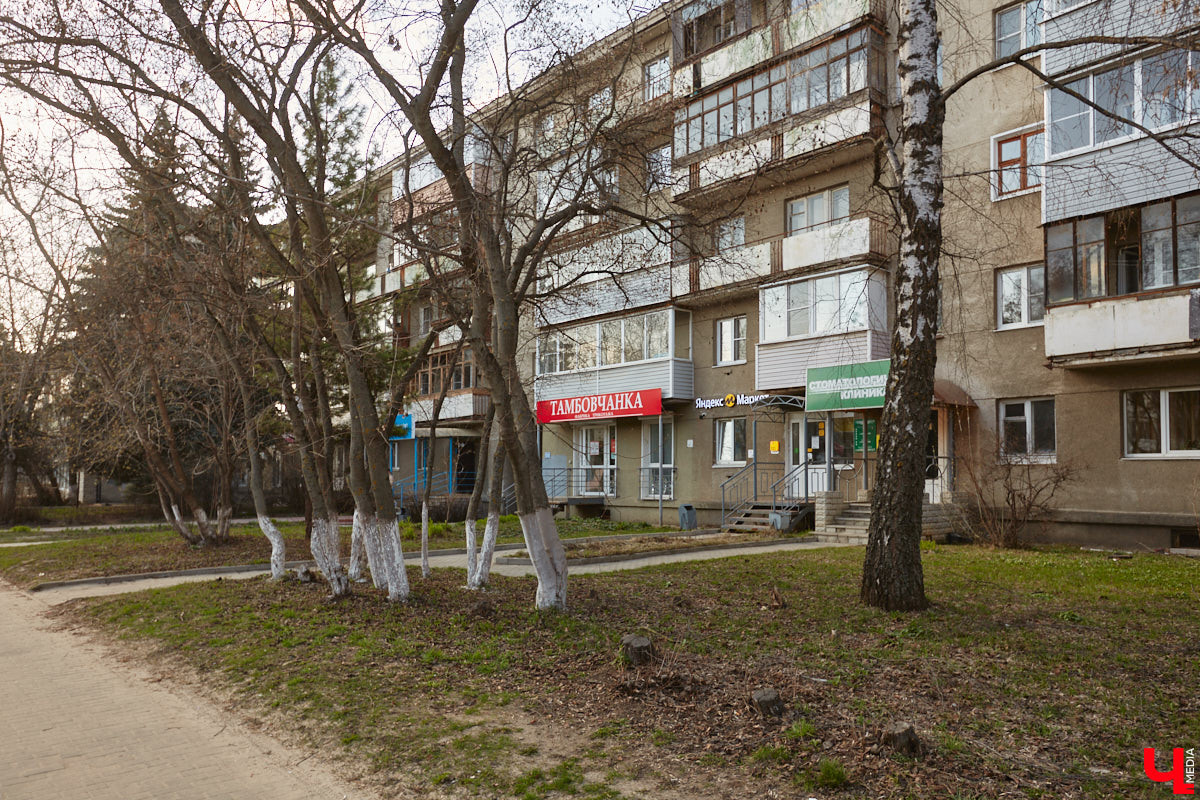 Борис Шиганов один из тех, кто создавал послевоенный облик нашего города. Наибольший вклад мужчина внес в развитие проспекта Ленина. «Ключ-Медиа» прошелся по его широким тротуарам, оценив самые интересные проекты владимирского архитектора.