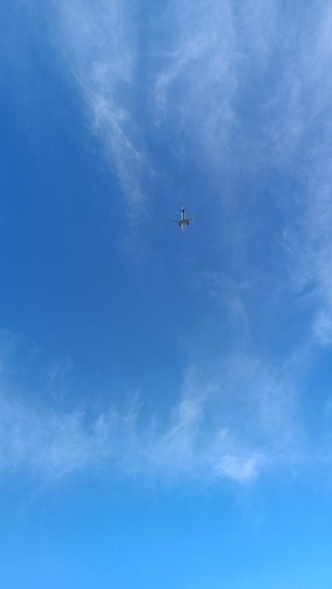 «Море зовет, волна поет», а мы все сидим и решаем, куда же отправиться на отдых на предстоящих длинных выходных. «Ключ-Медиа» расскажет вам о самых популярных маршрутах для путешествий в грядущие праздники.