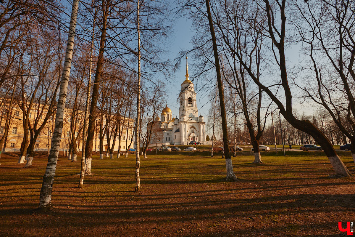 Синоптики обещают 33-му региону теплую погоду на протяжении всей недели. К выходным воздух прогреется до плюс 18 градусов, а про заморозки ночью, скорее всего, пора уже забыть.