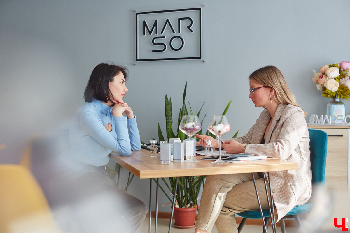 К анализу своего стиля со специалистом современные девушки уже привыкли. А как насчет разбора парфюмерного гардероба?! Не слышали о таком? Мы все уже узнали для вас! И даже испытали на себе...