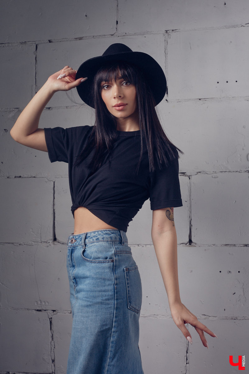 У некоторых людей будто есть внутренний стиль-радар, позволяющий им всегда иметь наготове яркие образы. Как быть модным семь дней в неделю, «Ключ-Медиа» рассказала владимирский блогер Нигина Мирова.