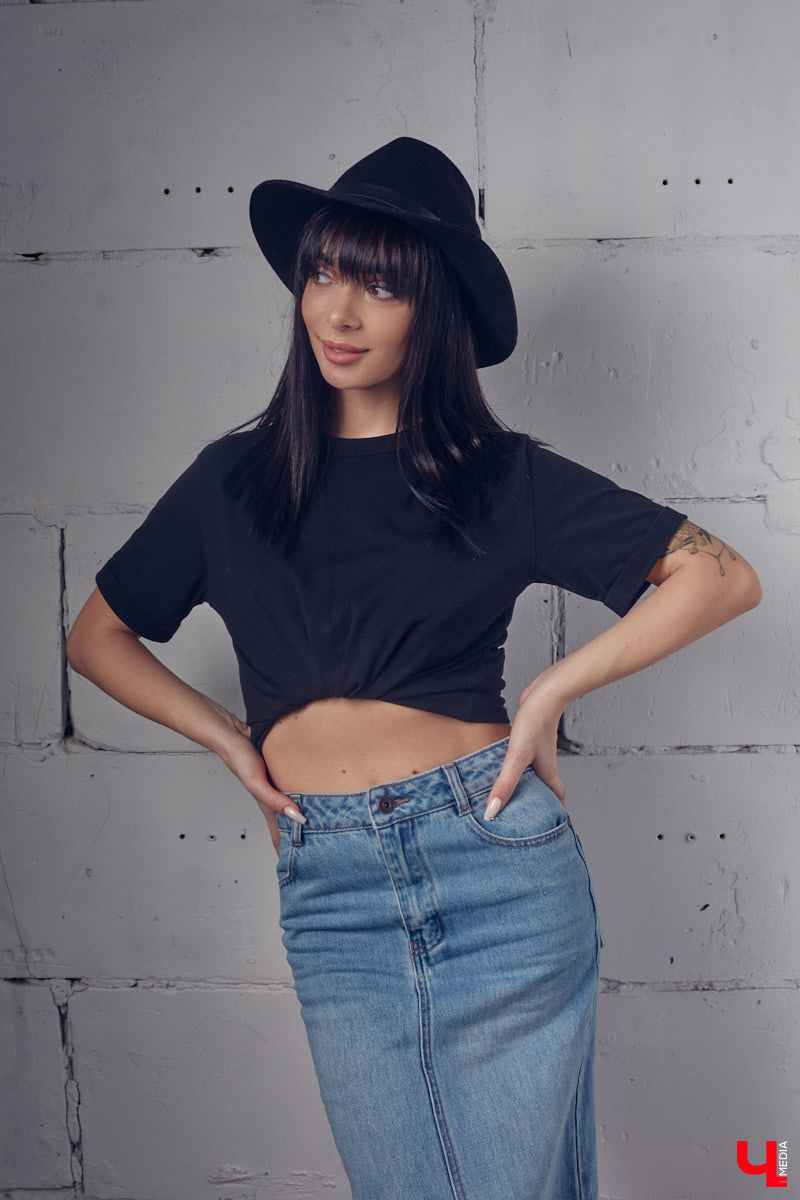 У некоторых людей будто есть внутренний стиль-радар, позволяющий им всегда иметь наготове яркие образы. Как быть модным семь дней в неделю, «Ключ-Медиа» рассказала владимирский блогер Нигина Мирова.