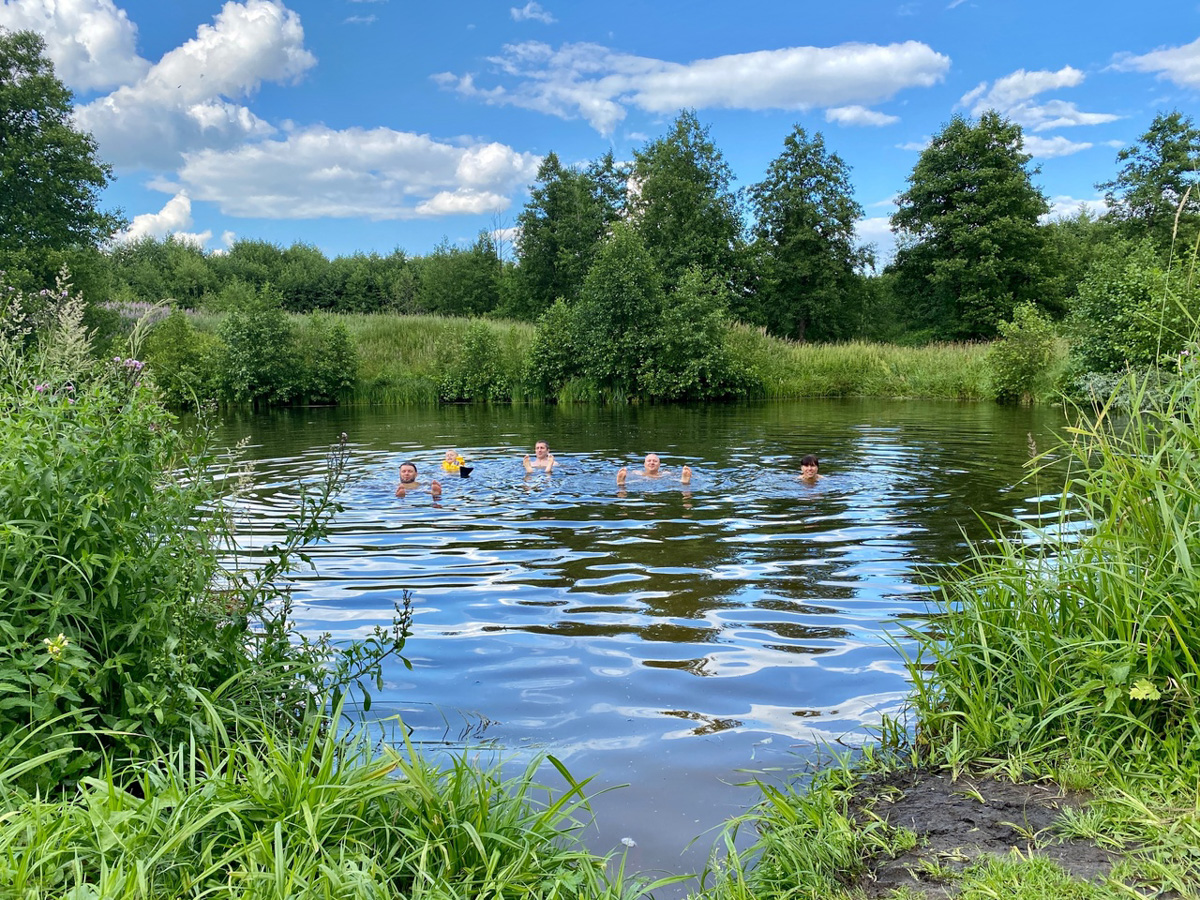 Мало что в мире сравнится с пейзажами Владимирской области. Сомневаетесь? Значит, вы еще ни разу не выезжали на двухколесном «коне» за пределы города. В какую же сторону крутить педали, чтобы насладиться красотой родных краев, «Ключ-Медиа» рассказал велоэксперт Андрей Трубин.