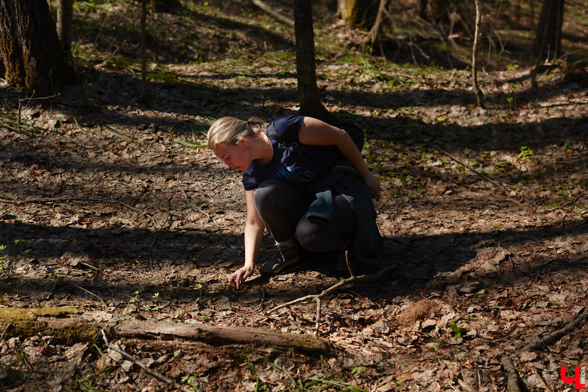 Замереть в глубине леса с телефоном в руках, чтобы сделать отличный снимок. Профессиональный грибник из Владимира Анна Писаренко уже пять лет ведет свой канал в социальных сетях. Среди ее лесных находок есть крайне интересные экземпляры.